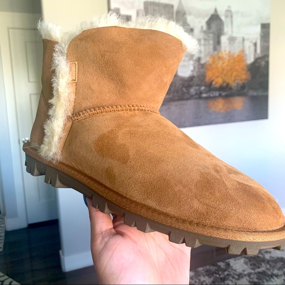 Kirkland Signature Shearling Boots 